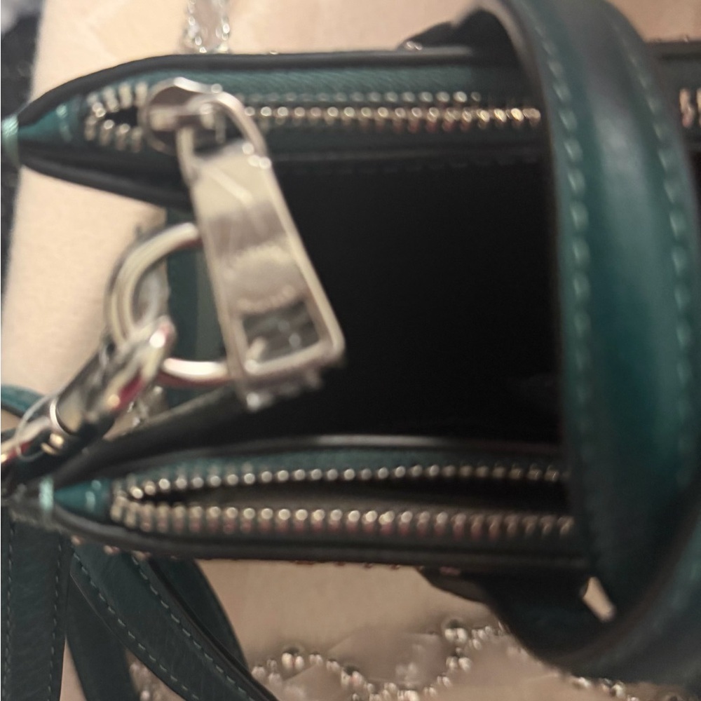 NWOT COACH leather bag COACH rivet Nina small tote shoulder bag. Emerald Green. - Picture 6 of 10